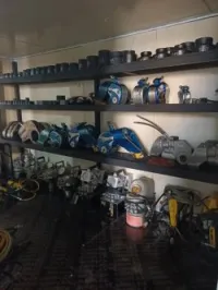 SERRAGE ET DESSERAGE (BOLTING) -