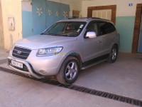 relizane-mazouna-algerie-tout-terrain-suv-hyundai-santafe-2011