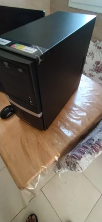 Ordinateur de bureau Alfatron