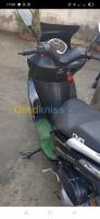 ain-defla-djendel-algerie-motos-scooters-yiben-omg-2020