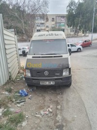 الجزائر-باش-جراح-عربة-نقل-volwagen-lti-1998