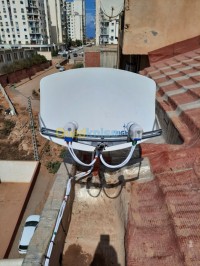 صحون-لاقطة-و-أجهزة-استقبال-installation-toutes-types-parabole-bez-باب-الزوار-الجزائر