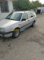 alger-baraki-algerie-citadine-volkswagen-golf-3-1996