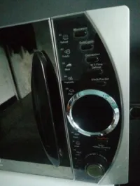 Four micro-ondes linkë