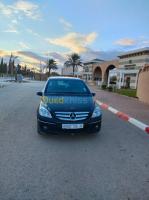 tlemcen-algerie-break-familiale-mercedes-benz-classe-b-b180-2009