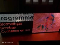 Panneau d affichage publicitaire 