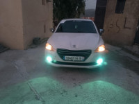 voitures-peugeot-301-2014-draa-el-mizan-tizi-ouzou-algerie