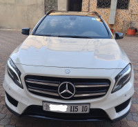 tout-terrain-suv-mercedes-gla-2015-amg-line-sour-el-ghouzlane-bouira-algerie