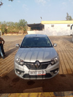 voitures-renault-symbol-2022-ain-defla-algerie