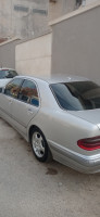 grande-berline-mercedes-classe-e-1997-bordj-el-kiffan-alger-algerie