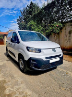 voitures-fiat-doblo-2024-nouveau-hydra-alger-algerie