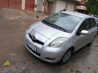 voitures-toyota-yaris-2011-ain-bessem-bouira-algerie