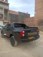 voitures-toyota-hilux-2022-gr-ain-touta-batna-algerie