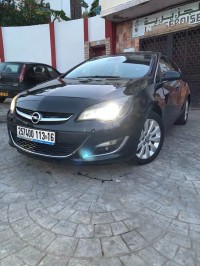 سيارات-opel-astra-2013-cosmo-وادي-قريش-الجزائر