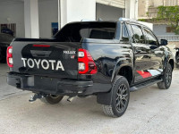 voitures-toyota-hilux-2024-gr-taya-setif-algerie