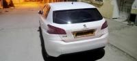 moyenne-berline-peugeot-308-2015-active-khenchela-algerie