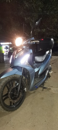 motos-et-scooters-sym-st-2024-el-amra-ain-defla-algerie