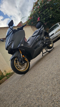 motos-et-scooters-yamaha-tmax-560-2021-bouzareah-alger-algerie