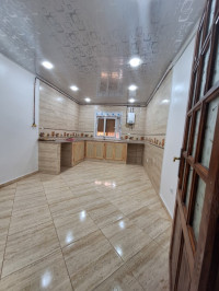 appartement-location-f1-blida-ben-khellil-algerie