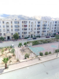 appartement-vente-f3-batna-fesdis-algerie