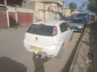 voitures-fiat-grande-punto-2013-les-eucalyptus-alger-algerie