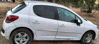 voitures-peugot-207-2012-sportage-skikda-algerie