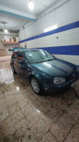 moyenne-berline-volkswagen-golf-4-2002-reghaia-alger-algerie