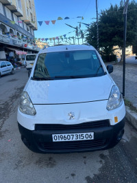 voitures-peugeot-partner-2015-melbou-bejaia-algerie