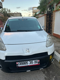 voitures-peugeot-partner-2015-melbou-bejaia-algerie