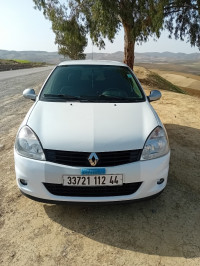 voitures-renault-clio-campus-2012-el-hassania-ain-defla-algerie