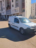 voitures-renault-kangoo-2018-oran-algerie