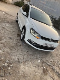 سيارات-volkswagen-polo-2016-carat-plous-برج-البحري-الجزائر
