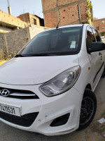 voitures-hyundai-i10-2015-marsat-el-hadjadj-oran-algerie