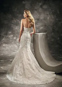 Robe blanche sirène 