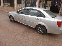 voitures-chevrolet-optra-4-portes-2007-laghouat-algerie