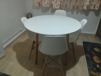tables-a-manger-table-ronde-100cm-4-chaises-scandinaves-alger-centre-algerie