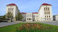 الدراسة في رومانيا études universitaires Roumanir