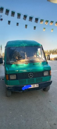 van-mercedes-marto-1995-reghaia-alger-algeria