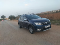 voitures-dacia-sandero-2018-stepway-restylee-abdelmalek-ramdane-mostaganem-algerie