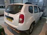 voitures-dacia-duster-2013-4x4-biskra-algerie