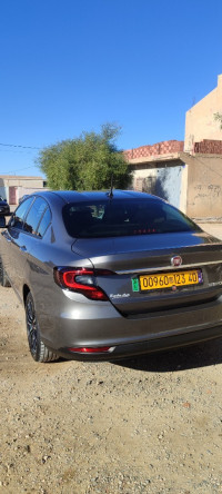 voitures-fiat-tipo-sedan-2023-life-kais-khenchela-algerie