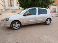 voitures-renault-clio-campus-2013-bye-djidioua-relizane-algerie