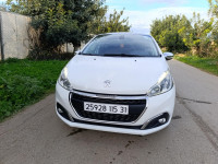 voitures-peugeot-208-2015-allure-facelift-chiffa-blida-algerie