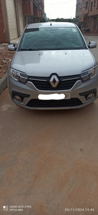 voitures-renault-symbol-2018-makman-ben-amer-naama-algerie