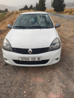 citadine-renault-clio-campus-2013-bye-aomar-bouira-algerie