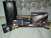 Pc  Gamer: Ryzen 5 3400g/Vega 11 Gpu/B450m Aorus Elite/Corsair 16GB/Gigabyte 450w/256Gb Nvme ssd