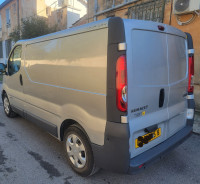 fourgon-renault-trafic-2015-naciria-boumerdes-algerie