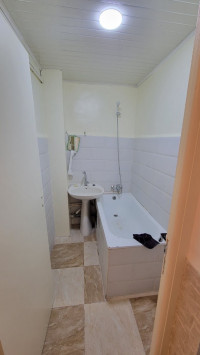 appartement-vente-f3-alger-souidania-algerie