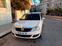 voitures-dacia-logan-2013-mohammadia-mascara-algerie