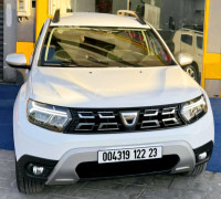 voitures-dacia-duster-2022-facelift-laureate-annaba-algerie